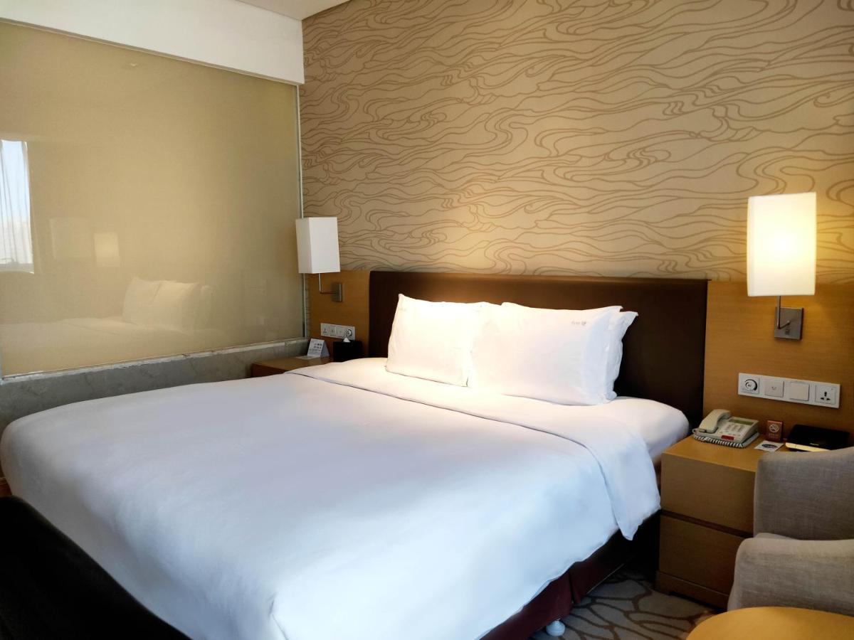 Radisson Hotel Tianjin Aqua City Exterior photo