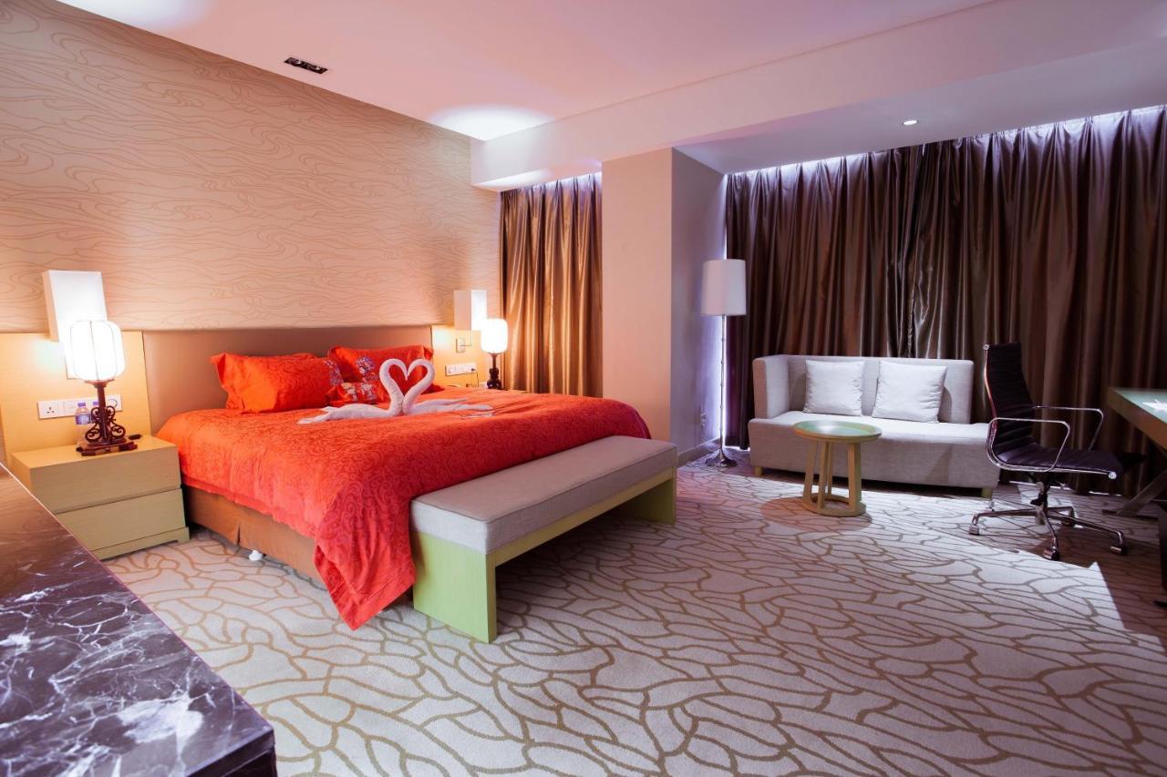 Radisson Hotel Tianjin Aqua City Exterior photo